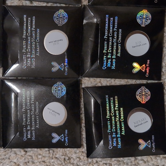 Devinah Cosmetics matte eyeshadow lot - Picture 5 of 8